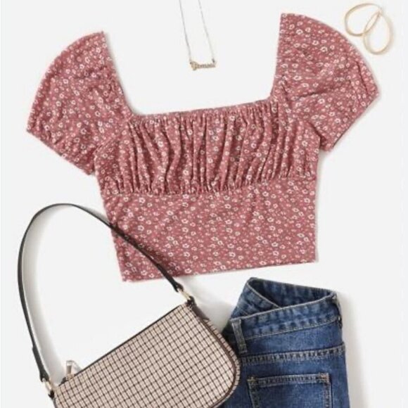 SHEIN Mauve Pink Floral Ditsy Scoop Neck Short Sleeve Crop Top Size Small - Picture 1 of 5
